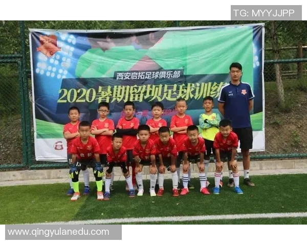 深圳足球队荣登足球配合排行榜第一名展现团队实力与默契 深圳足球队荣登足球配合排行榜第一名展现团队实力与默契